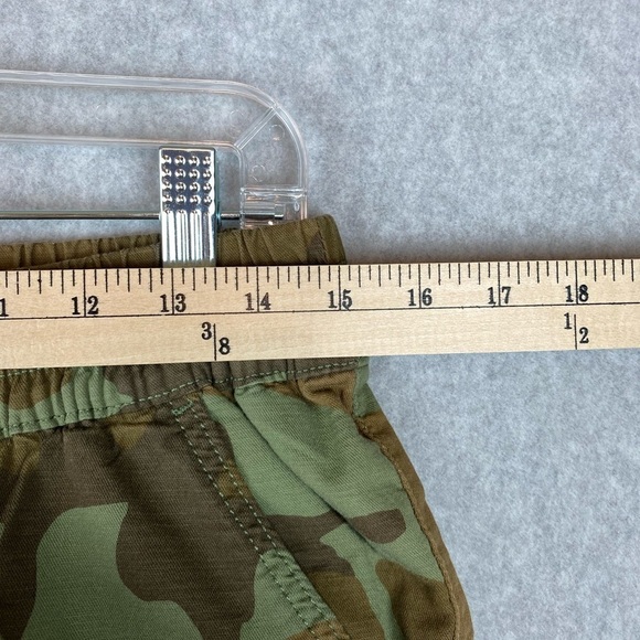 Levi Women Green Camo Joggers Sz M Zippers at ankles - Picture 5 of 7